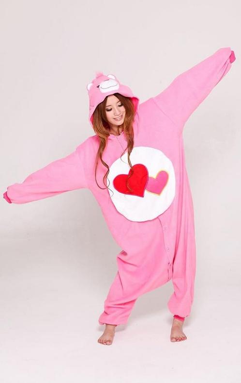 Onesie Troetelbeer Roze Hartjes 128-134 Troetelbeertjes Pak, Kinderen en Baby's, Carnavalskleding en Verkleedspullen, Meisje, Nieuw