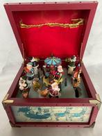 Kerstdecoratie - Vintage kerstdoos met muziek en beweging, Diversen, Kerst, Nieuw