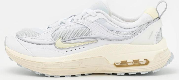 Nike - maat 38.5 - Air Max Bliss - White/Albaster, Kleding | Dames, Schoenen, Verzenden