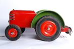 Illegible Manufacturer (stamped) - Speelgoed tractor Wooden