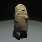 Valdivia, Ecuador Terracotta Idool figuur. 3e millennium