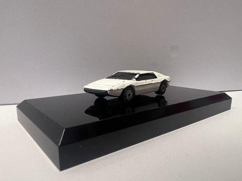 Corgi - Modelauto (24) - Konvolut, Hobby en Vrije tijd, Modelauto's | 1:5 tot 1:12