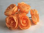 Camelia ranonkel foambloem orange neon doos 30st foambloemen, Huis en Inrichting, Ophalen of Verzenden, Nieuw