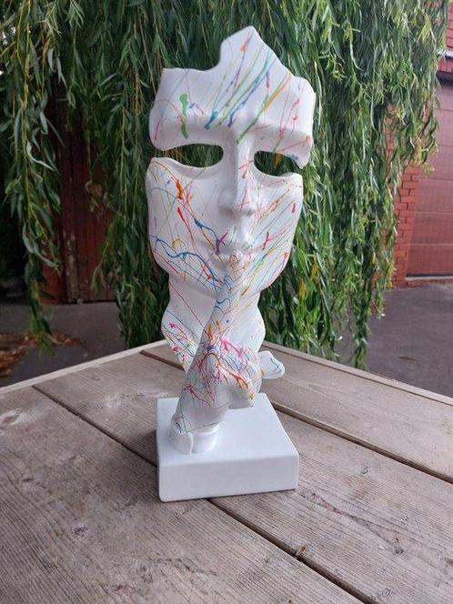 Beeld, artistic Statue head on block  THE SILENCE  42 cm, Antiek en Kunst, Kunst | Designobjecten