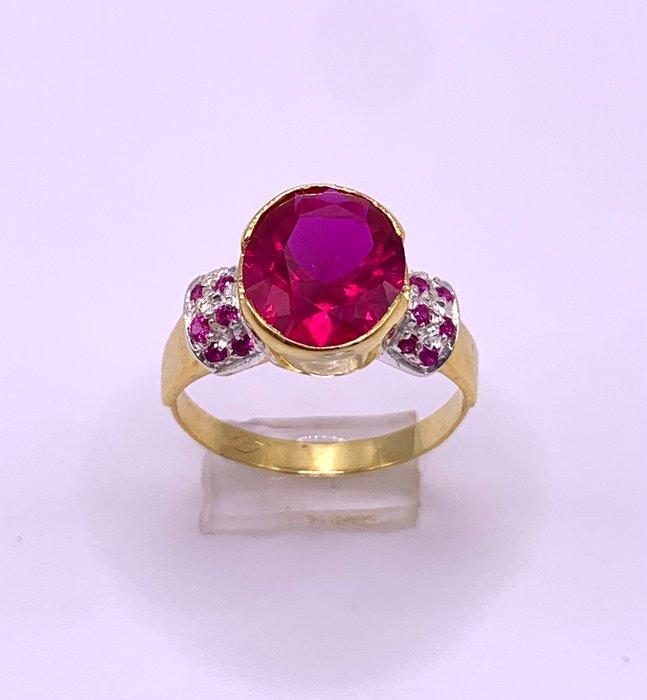 Zonder minimumprijs - Ring - 9 kt. Geel goud, Zilver Robijn, Sieraden, Tassen en Uiterlijk, Ringen