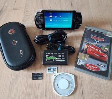 PSP 3004 zwart complete set beschikbaar voor biedingen