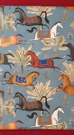 Exclusief oosters textiel met rennende paarden - 300x280cm -