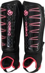 Brabo Shinguard F4 w/anklesock Black/Pink Scheenbeschermer, Sport en Fitness, Hockey, Verzenden, Nieuw