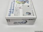 Nintendo DSi - Console - Final Fantasy Crystal Chronicles: E, Spelcomputers en Games, Spelcomputers | Nintendo DS, Verzenden, Gebruikt