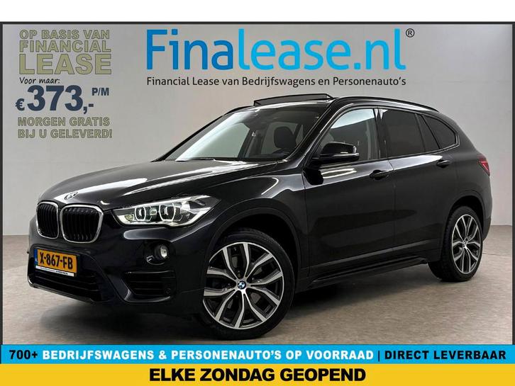 BMW X1 sDrive20i M-Sport Pano Camera Sfeer Trekhaak Cruise, Auto's, BMW, Lease, Automaat, SUV of Terreinwagen, Benzine, Zwart