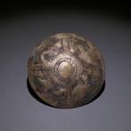 Chimu, Peru Zilver Tamba - oorbel. 4,5 cm doorsnede. 1100 -