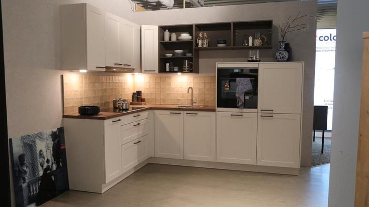 Hoekkeuken Valentina - Schelpwit - Superkeukens, Huis en Inrichting, Keuken | Complete keukens, Wit, Nieuw, Ophalen of Verzenden