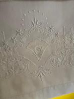 Asciugamani ricamati a mano - Reticello - Handdoek (2) - 107, Antiek en Kunst