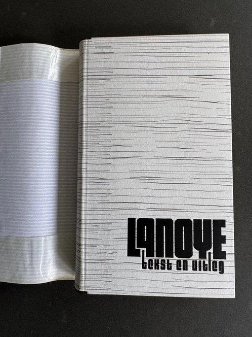 Tom Lanoye - Tekst en uitleg. Woorden met vleugels, Antiek en Kunst, Antiek | Boeken en Bijbels