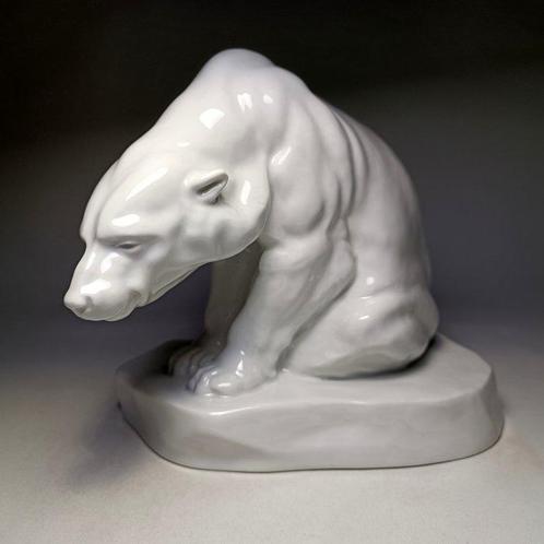 Herend - Béla Markup (1873-1945) - sculptuur, Art Deco Polar, Antiek en Kunst, Antiek | Glas en Kristal