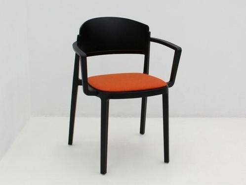 Kantinestoel Gaber Abuela - oranje bekleding - vierpoots, Huis en Inrichting, Stoelen, Gebruikt, Ophalen of Verzenden