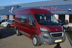 Peugeot Boxer 330 2.0 BlueHDI L2H2 Premium Pack DC, Stof, Gebruikt, Overige kleuren, Onderhoudsboekje