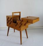 Naaidoos - Hout - Midden 20e-eeuwse modern, Antiek en Kunst