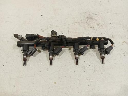 Injectorrail Audi A4 B8 1.8 TFSI 06K133681A, Auto-onderdelen, Motor en Toebehoren, ARN erkend, Stiba lid, Erkend duurzaam, Gebruikt