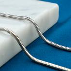 Witgouden slangen schakel ketting | 46 cm (subtiele ketting), Sieraden, Tassen en Uiterlijk, Kettingen, Ophalen of Verzenden, Gebruikt