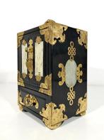 Sieradendoos - Hout, jade, Messing - vintage artistieke kast, Antiek en Kunst