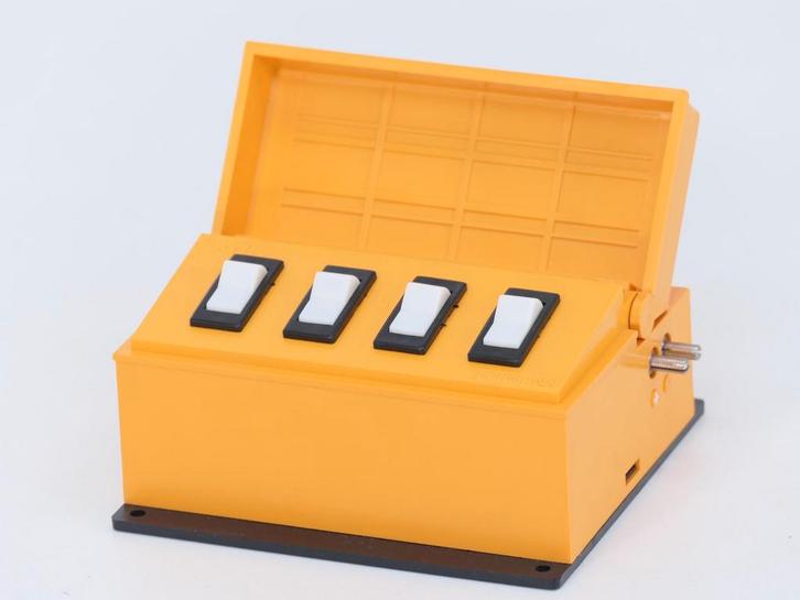 LGB 5080 Schaltpult / On/Off controlbox (Baan en Rails), Hobby en Vrije tijd, Modeltreinen | Overige schalen, Rails, Gebruikt