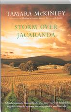 Storm over Jacaranda 9789032511869 Tamara McKinley, Verzenden, Zo goed als nieuw, Tamara McKinley