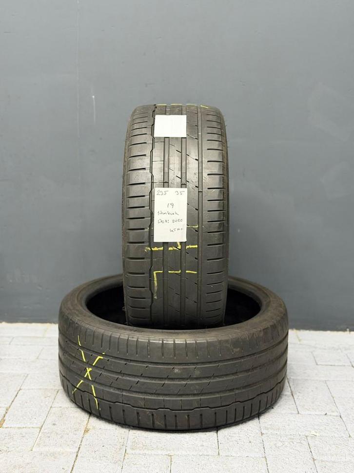 235/35/19 HANKOOK S1EVO2 4,5MM 2 STUKS €150,- (2020), Auto-onderdelen, Banden en Velgen, 19 inch, Zomerbanden, 235 mm, Personenwagen