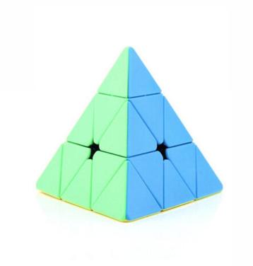 Puzzelkubus - Driehoek - Pyraminx - Voor jong en oud - 2x2 beschikbaar voor biedingen