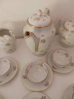 Luf - Koffieservies (25) - Service à café orné de petites, Antiek en Kunst, Antiek | Meubels | Tafels