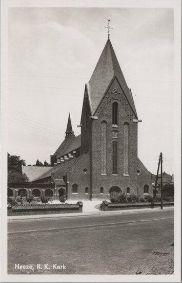 HEEZE - R. K. Kerk, Verzamelen, Ansichtkaarten | Nederland, Verzenden