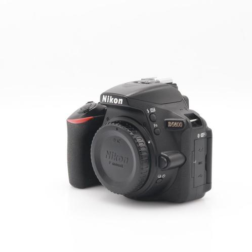 Digitale fotocamera | Nikon D5600 body | Tweedehands, Audio, Tv en Foto, Fotocamera's Digitaal, Gebruikt, Nikon, Verzenden
