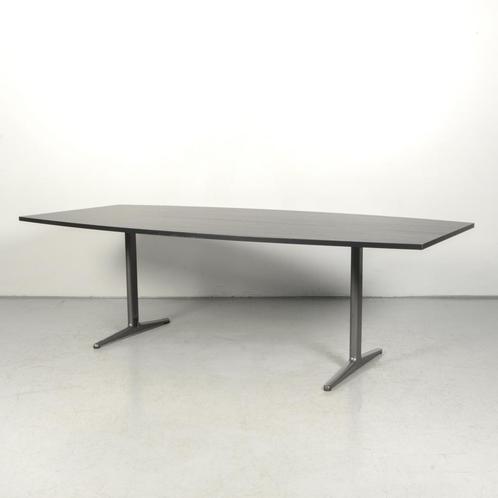 Ahrend Vergadertafel - 240 x 120 cm, Zakelijke goederen, Kantoor en Winkelinrichting | Kantoormeubilair en Inrichting, Ophalen of Verzenden