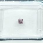 1 pcs Diamant (Natuurlijk gekleurd) - 0.12 ct - Fancy light, Sieraden, Tassen en Uiterlijk, Edelstenen, Nieuw