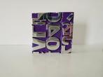 Karl Lagasse (1981) - GOD BLESS LILAC - livraison DHL