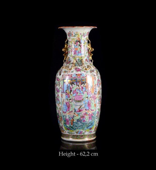 Een monumentale (H61 cm) Chinese Rose medallion, Antiek en Kunst, Antiek | Overige Antiek