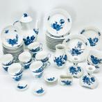 Royal Copenhagen - Koffieservies voor 12 (50) - Blaue Blume