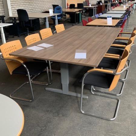 (MDK-107171) Assenburg vergadertafel 280 x 120 cm, Huis en Inrichting, Bureaus, Gebruikt, Ophalen of Verzenden