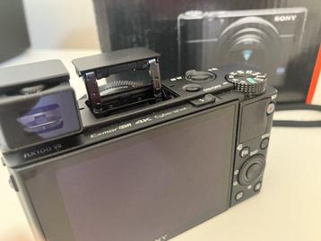 Sony DSC-RX100 VII Digitale compact camera beschikbaar voor biedingen