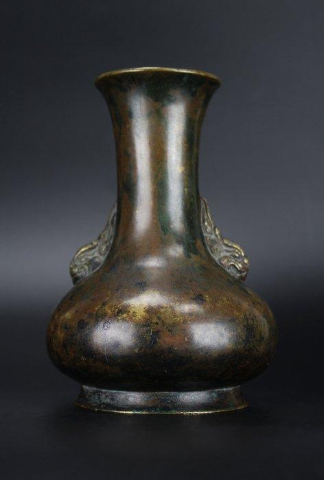 Vaas - Brons - China - Qing Dynastie (1644-1911) - 17th, Antiek en Kunst, Antiek | Overige Antiek