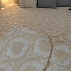 Bedsprei  - 260 cm - 255 cm - Beige en gouden quilt, Antiek en Kunst