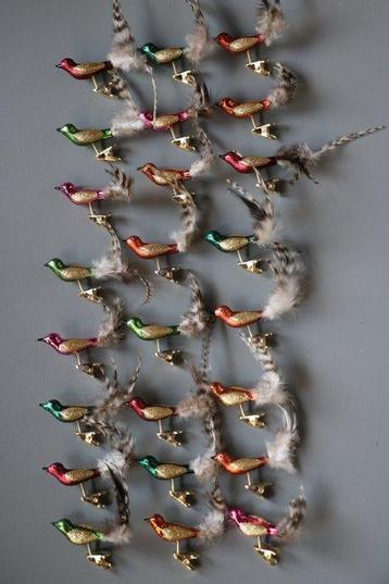 Decoratief ornament (24) - vogeltjes met knijpers voor beschikbaar voor biedingen