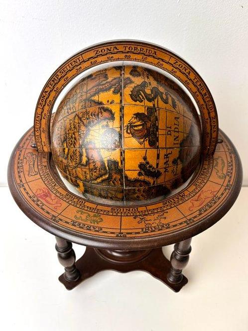 Zodiac astrologie globe - 1970-1980 - Mooie Italiaanse, Antiek en Kunst, Curiosa en Brocante