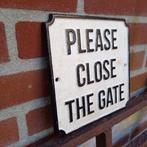 Plaque - Sign - Please Close The Gate - Gietijzer, Antiek en Kunst