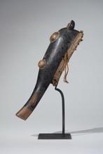 Een houten masker - Ligbi - Ivoorkust (Zonder Minimumprijs)
