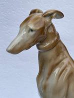 Zsolnay - Tafelmiddenstuk - Porselein - Art deco windhond, Antiek en Kunst