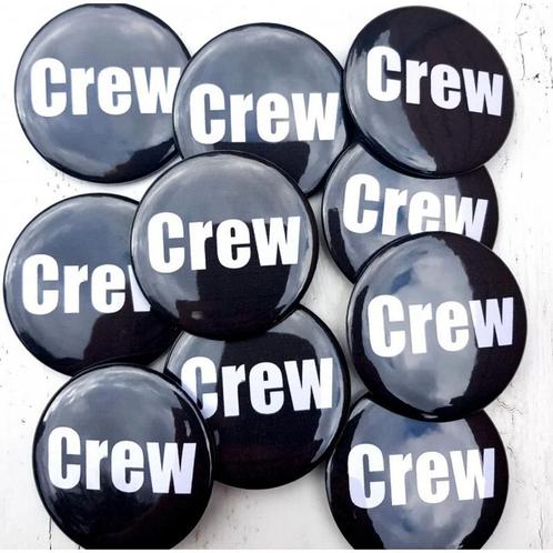 Button of (kleding)magneet Crew met of zonder eigen tekst, Verzamelen, Speldjes, Pins en Buttons, Overige onderwerpen, Nieuw, Button
