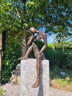 Beeldje - Modernist deep emotional sculpture - Brons