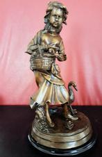sculptuur, La fermiére - 5 kg - 35 cm - Gepatineerd brons, Antiek en Kunst, Curiosa en Brocante