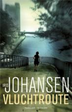 Vluchtroute 9789021836065 Iris Johansen, Boeken, Verzenden, Gelezen, Iris Johansen